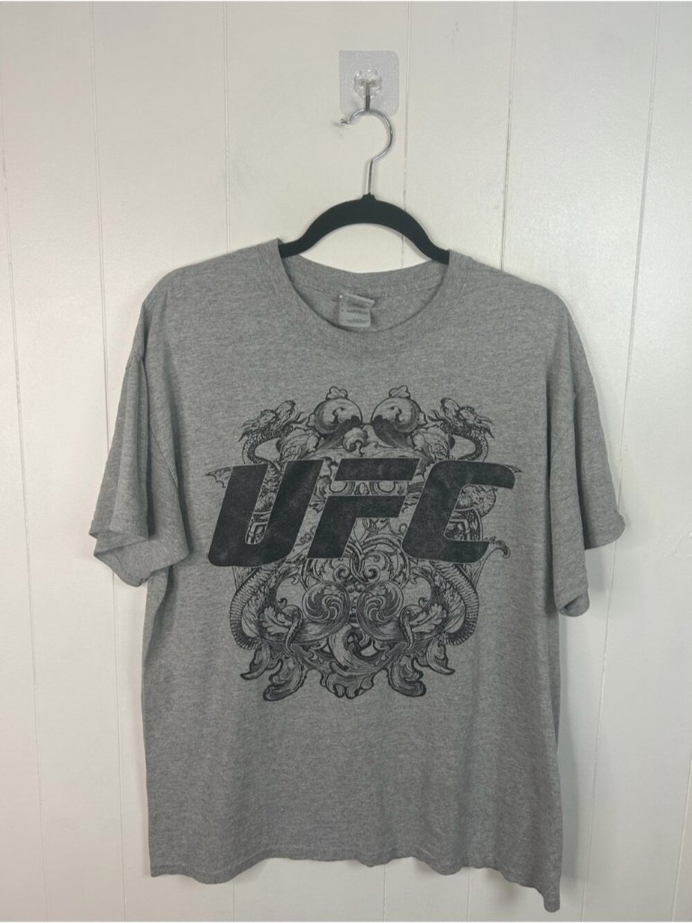 UFC Graphic T Shirt Gray MMA Mixed Martial Arts Fight Tee Men's Size Large y2k